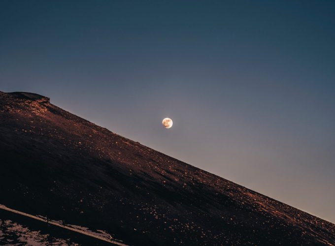 Escursione al tramonto sul Vulcano Etna