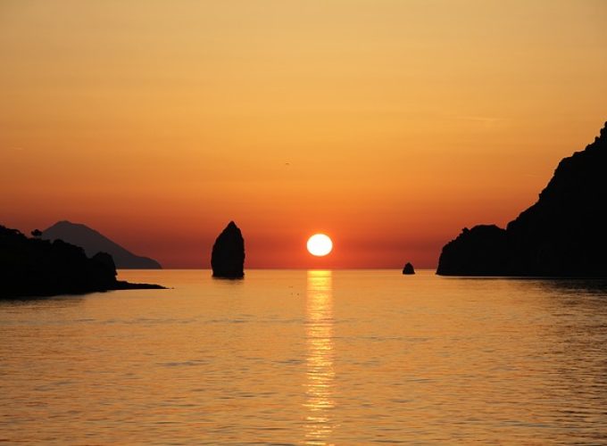 Excursion au coucher du soleil entre les îles de Vulcano et Lipari