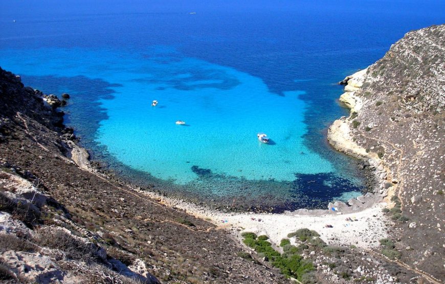 Boat excursion to Lampedusa